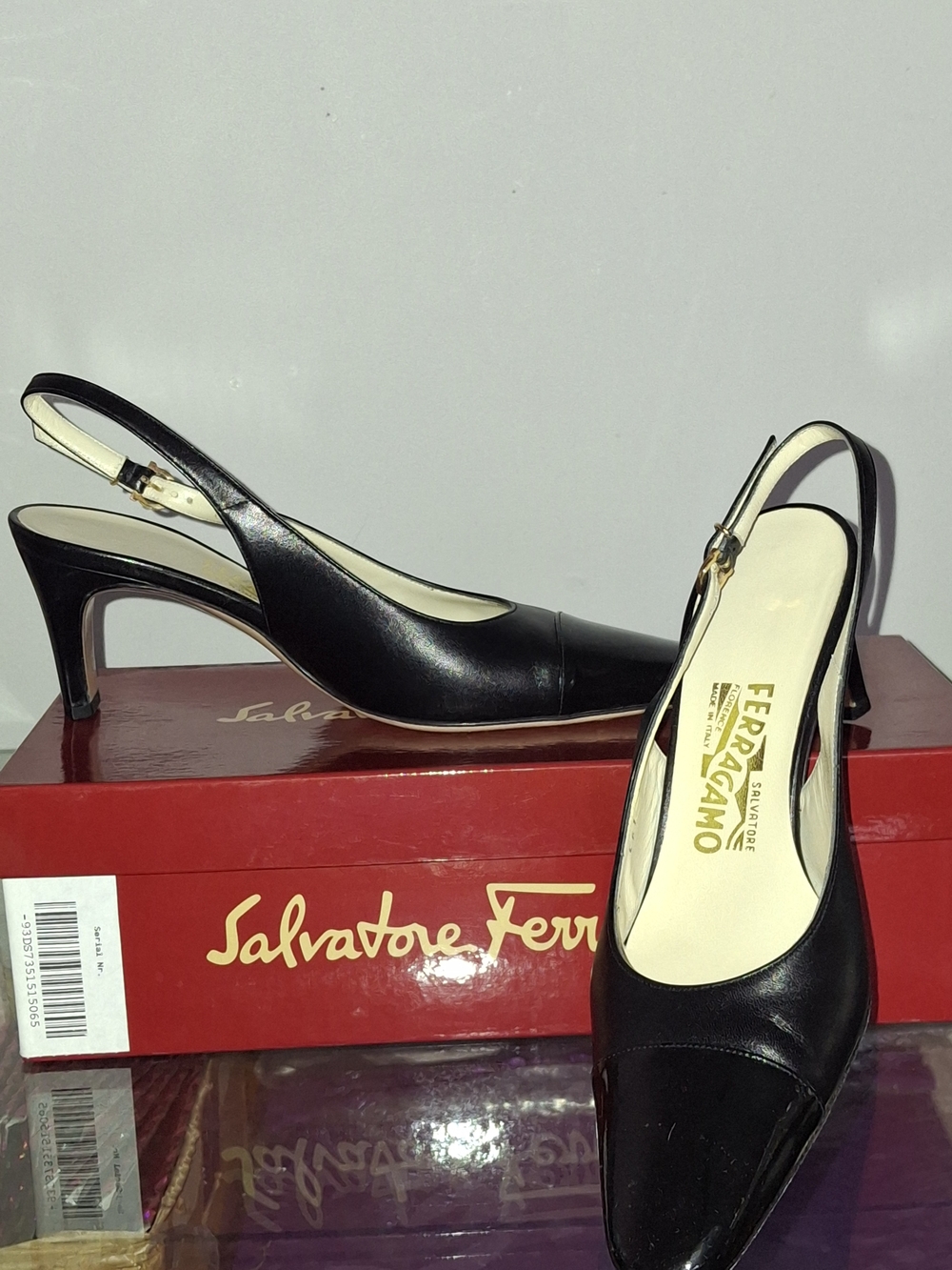 Vintage Salvatore Ferragamo Black Leather Slingback Heels